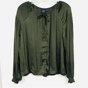 Gap dark green long sleeve sateen blouse Medium Poetcore Feminine Office